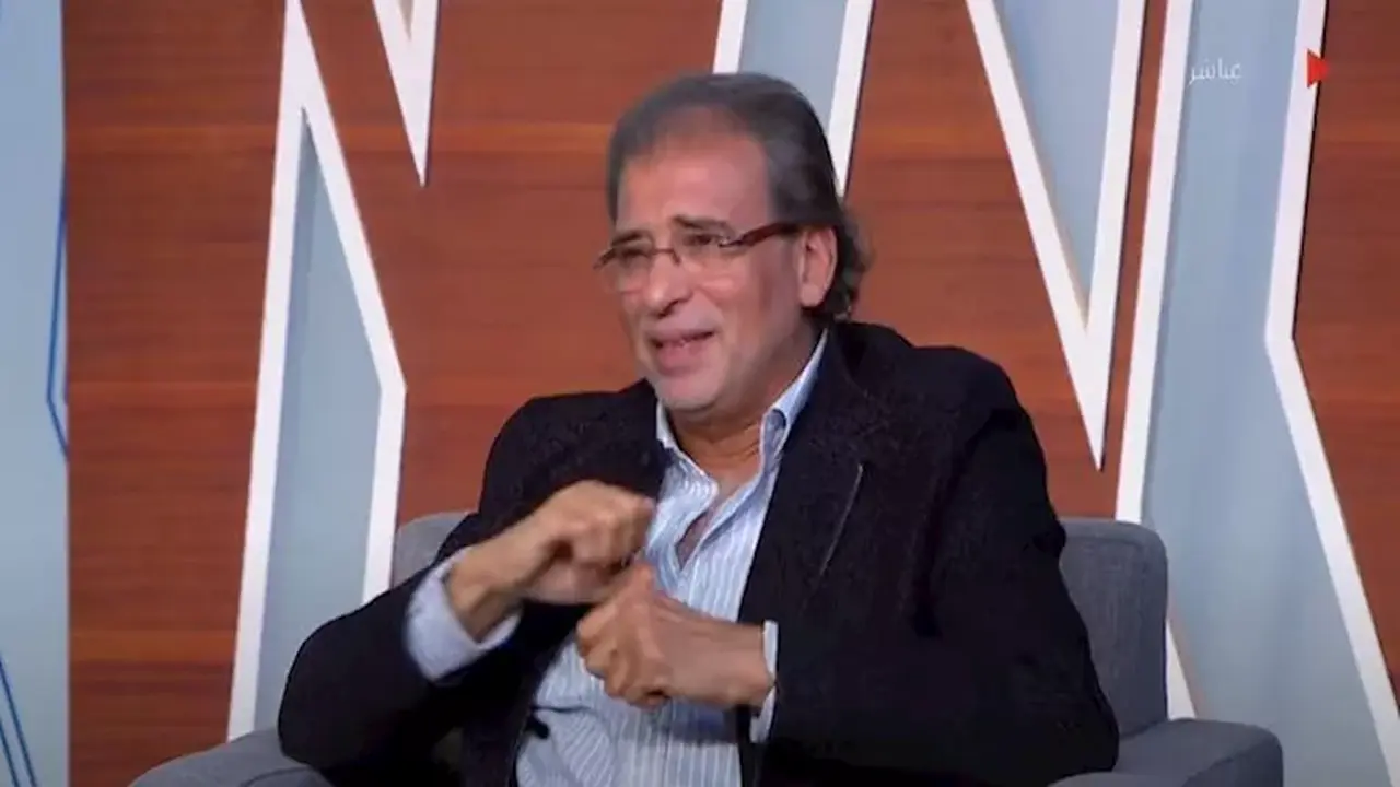 رأي مفاجئ.. خالد يوسف يعلق على مراسم وداع الفنان هاني شاكر